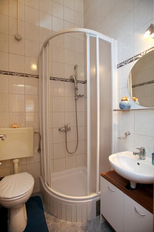 Studio Apartments M&N Trogir Exterior photo